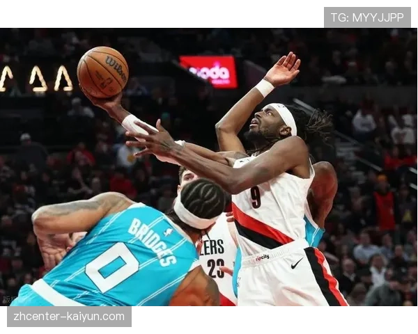 开拓者主场惜败黄蜂 格兰特24分难阻球队遭遇连败